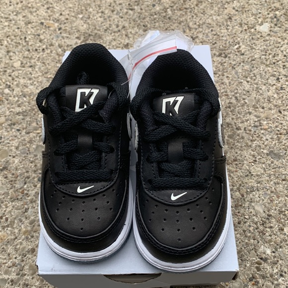 NEW Rare Airforce 1 “True to 7”  Colin Kaepernick Size 6C - Picture 6 of 13